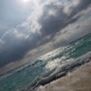 Meet your Posher, Chanel